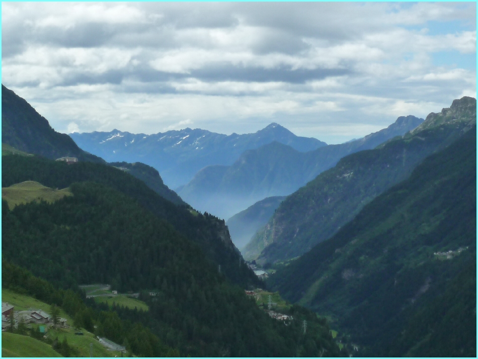 Abfahrt Splügenpass2.jpg